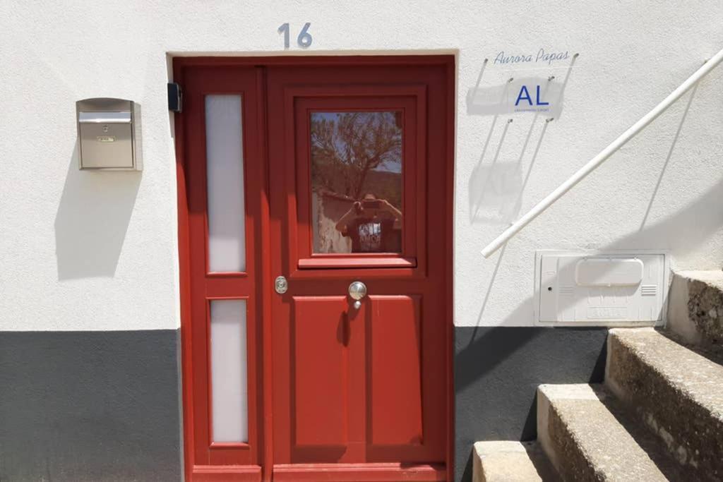 Aurora Papas Apartamento Provesende Exterior foto