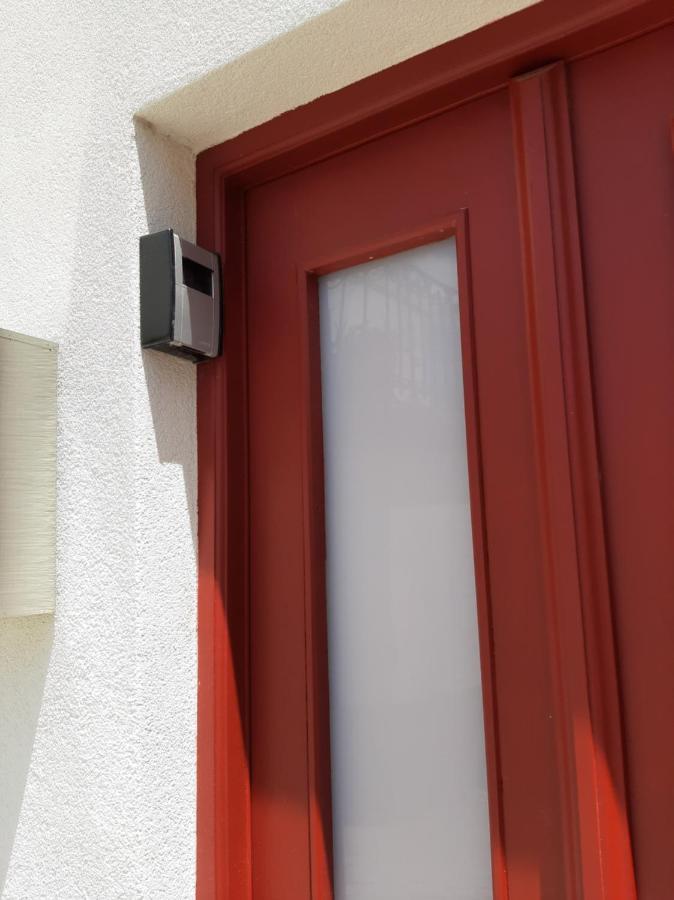 Aurora Papas Apartamento Provesende Exterior foto
